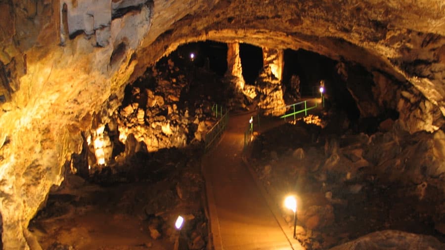 Пещера „Съева дупка“ poster