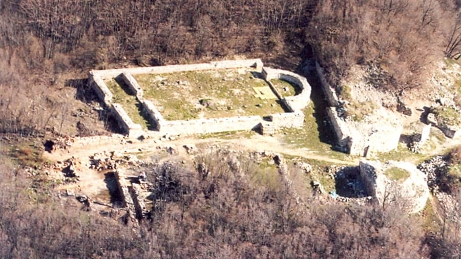 Средновековна крепост „Мисионис“ poster