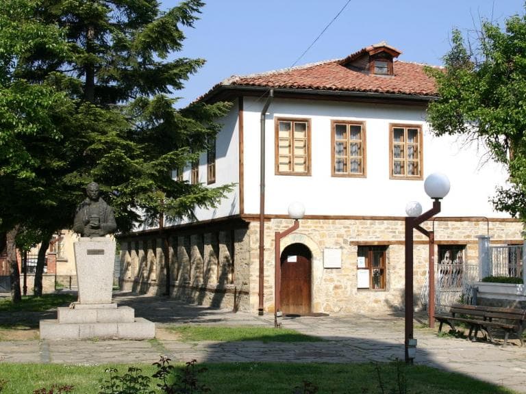 Исторически музей Севлиево – Хаджистояново училище
 poster