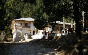 хижа Яворов - нова  poster